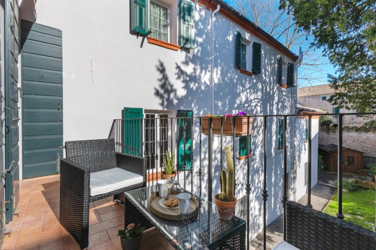 Frescobaldi Aparments! A Casa Di Francesco Leilighet Ferrara Eksteriør bilde