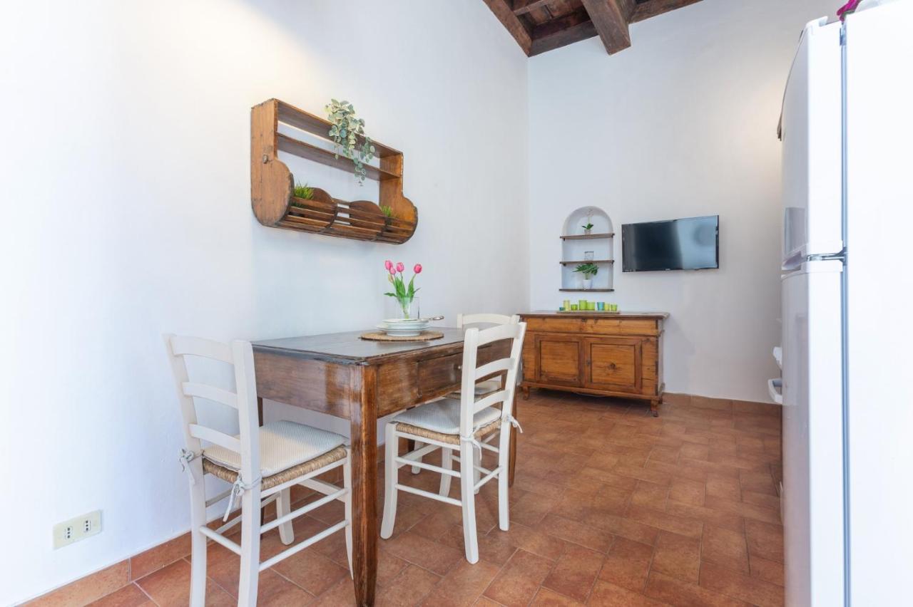 Frescobaldi Aparments! A Casa Di Francesco Leilighet Ferrara Eksteriør bilde