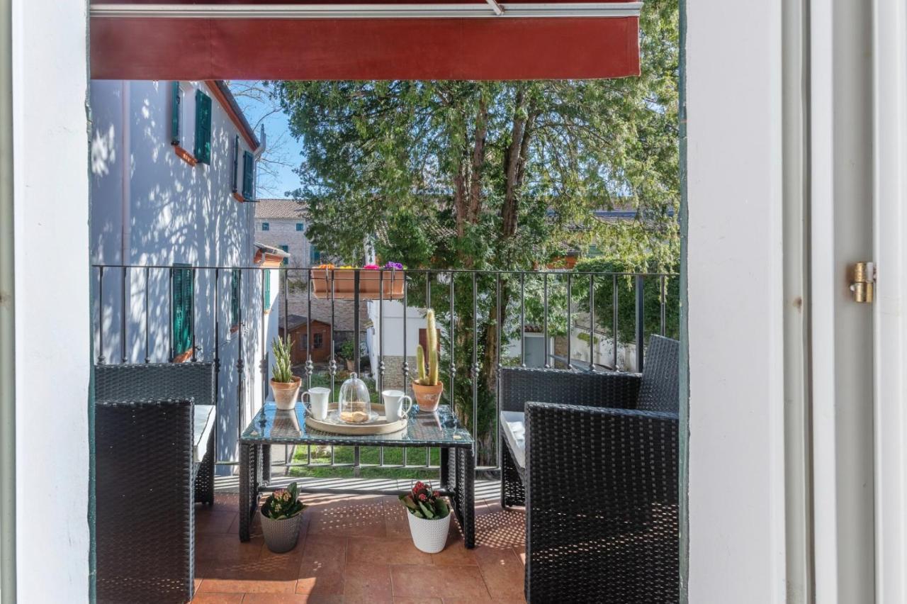 Frescobaldi Aparments! A Casa Di Francesco Leilighet Ferrara Eksteriør bilde