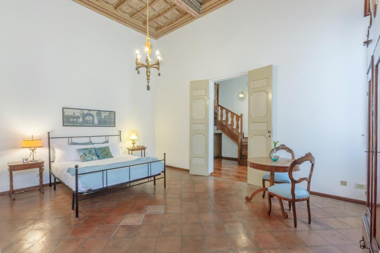 Frescobaldi Aparments! A Casa Di Francesco Leilighet Ferrara Eksteriør bilde