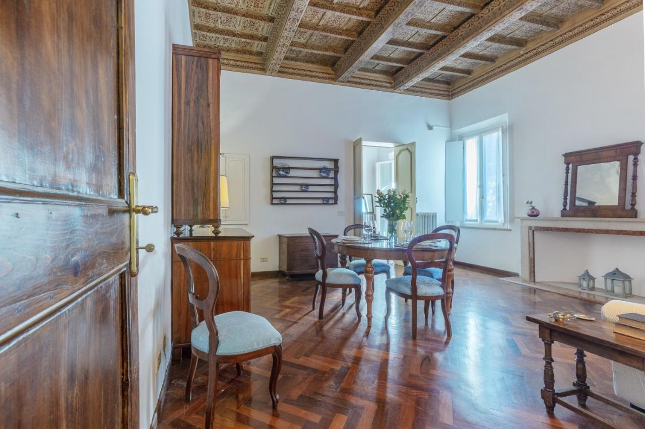 Frescobaldi Aparments! A Casa Di Francesco Leilighet Ferrara Eksteriør bilde